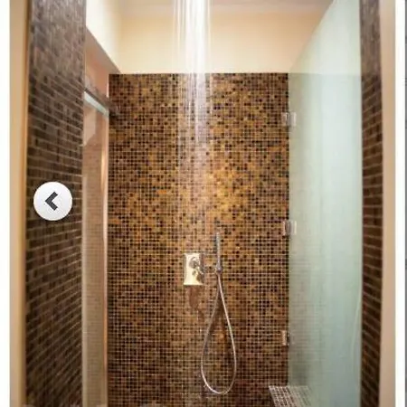 Luxury Castelletto Appartament Apartament Genua